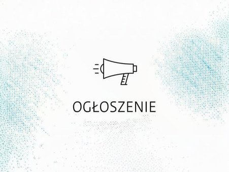 Na białoniebieskim tle widnieje czarny megafon, skierowany w lewo. Pod spodem czarny napis ogłoszenie.