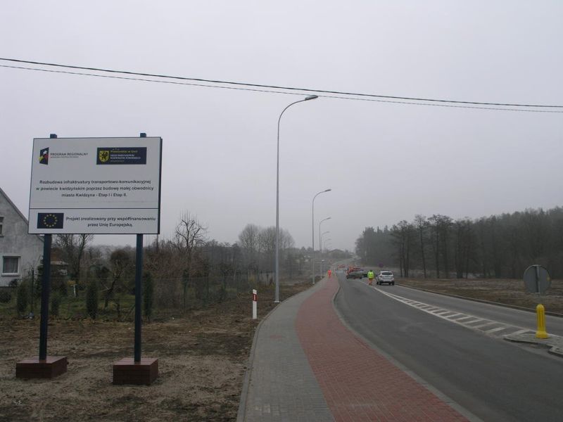pc042327