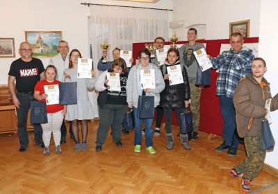 Turniej warcabowy o Puchar Kierownika Warsztatu Terapii Zajęciowej w Górkach