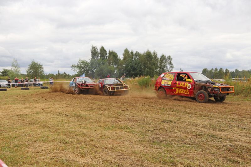 Wrak Race10