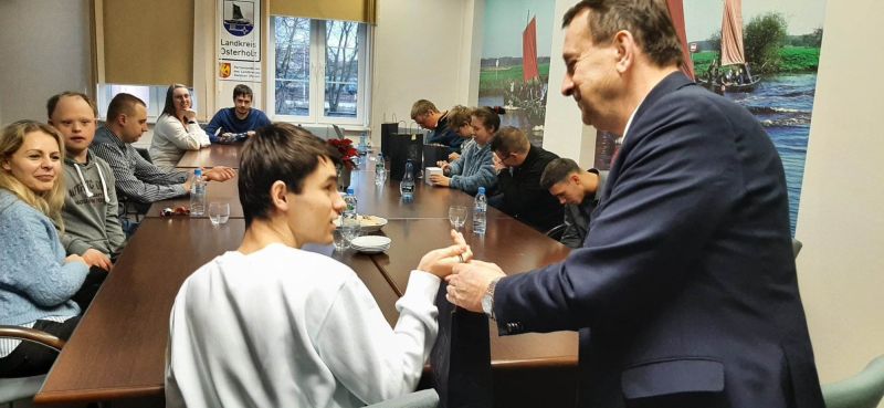 318610532 487239536810758 3499834103605797670 n