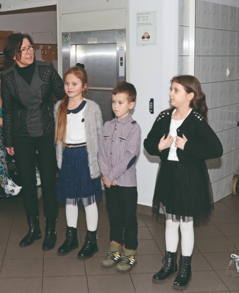 uczniowie z Korzeniewa8