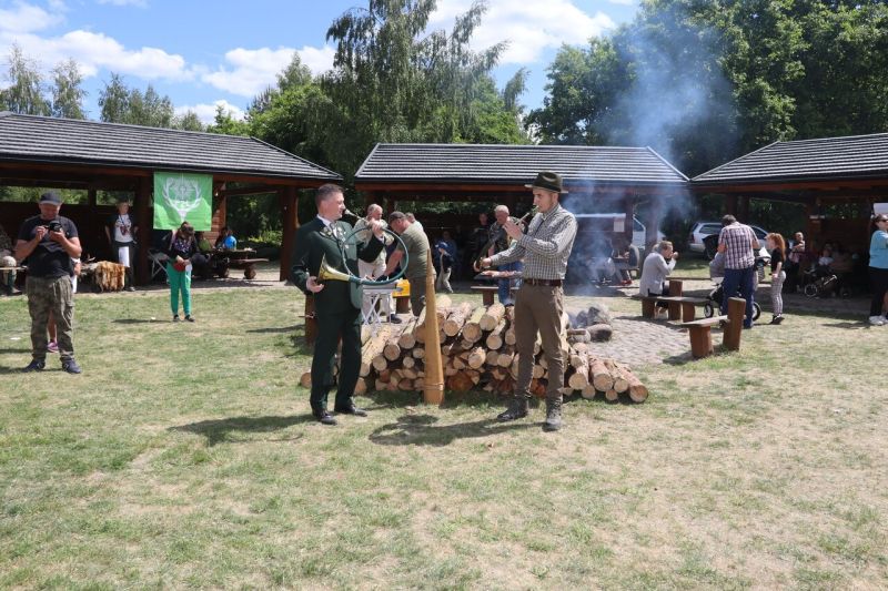 Mysliwi w oczach dzieci8