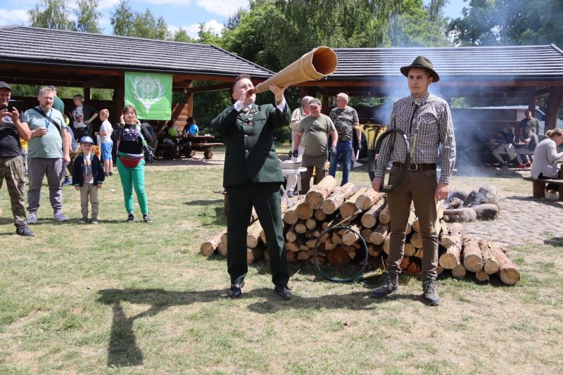 Mysliwi w oczach dzieci9