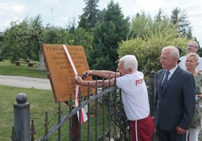 Odsłonięto tablicę upamiętniającą olimpijczyka Waldemara Baszanowskiego