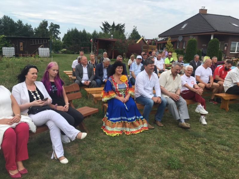 Fot 3 odsloniecie tablicy