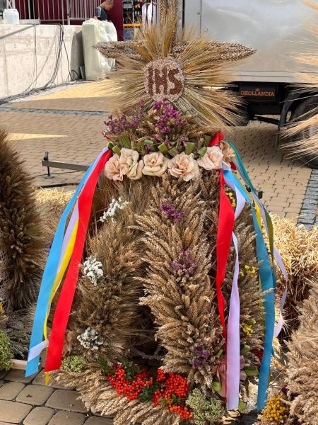 Wieniec dożynkowy, zgłoszony w konkursie. 