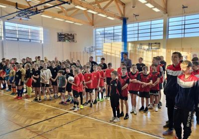 IV Powiatowy Turniej Halowej Piłki Nożnej Młodzieżowych Drużyn Pożarniczych oraz Dziecięcych Drużyn Pożarniczych 