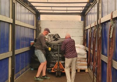 Kolejne transporty darów dla powodzian