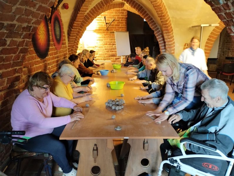 wiad4 dps warsztaty ceramiczne