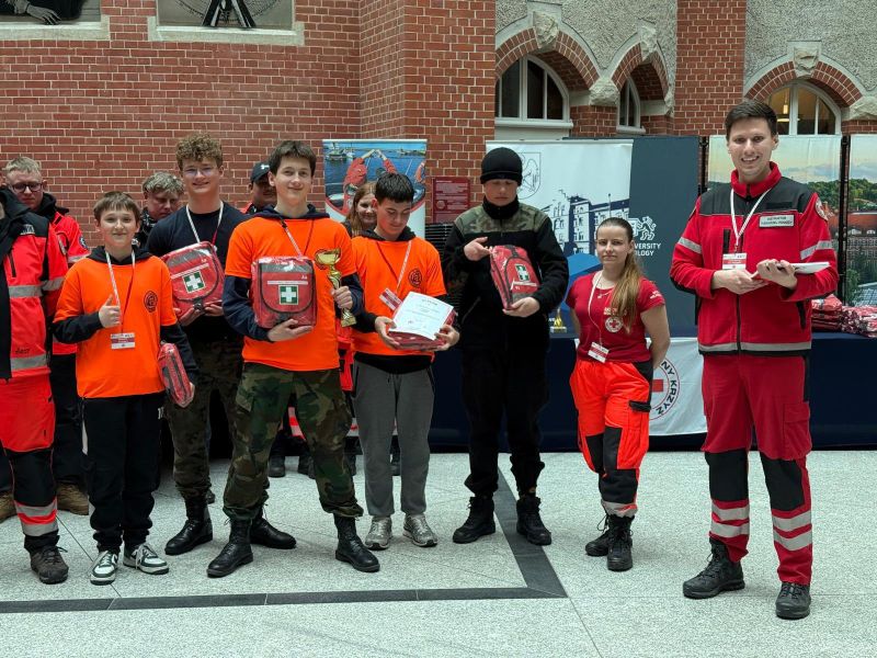 drużyna SP 6 w Kwidzynie reprezentująca powiat kwidzyński