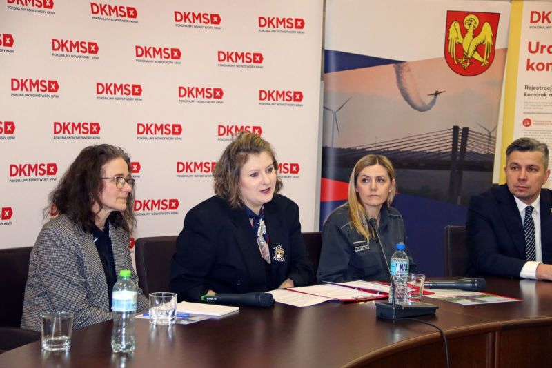 Konferencja z udziałem samorządowców, działaczy społecznych oraz najbliższą rodziną Jakuba.