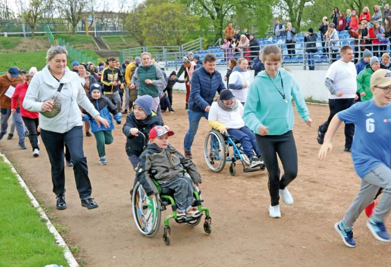Zawodnicy w trakcie biegu w ubiegłym roku.